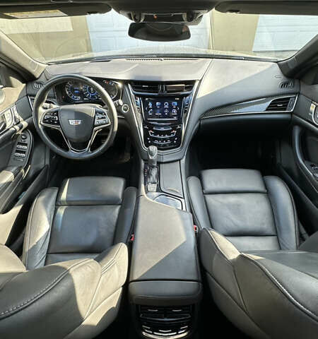 Кадиллак СТС, объемом двигателя 2 л и пробегом 58 тыс. км за 16500 $, фото 26 на Automoto.ua