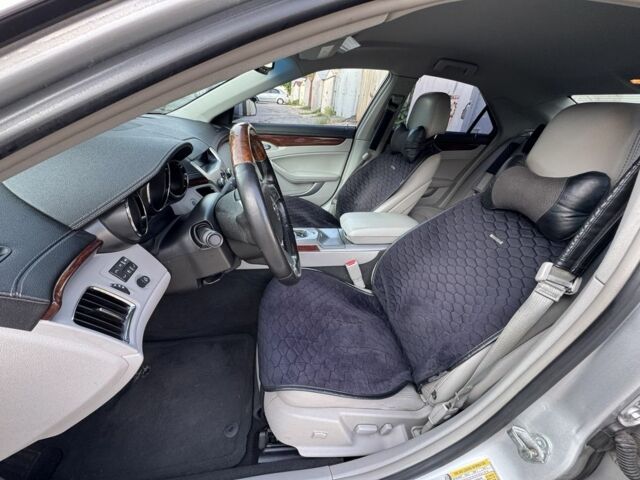 Сірий Каділак CTS, об'ємом двигуна 3 л та пробігом 217 тис. км за 7200 $, фото 16 на Automoto.ua