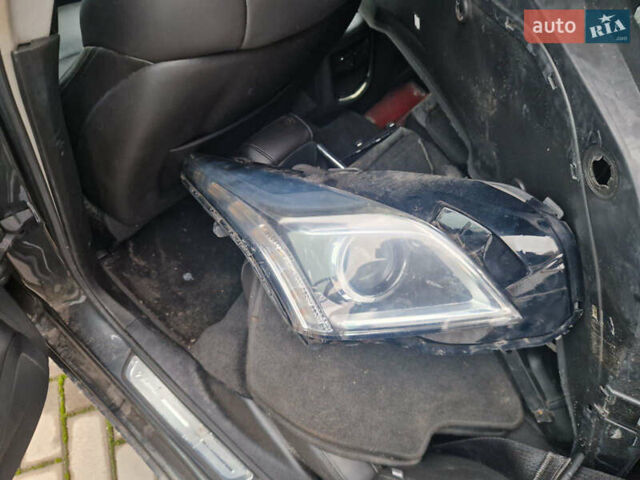 Сірий Каділак CTS, об'ємом двигуна 2 л та пробігом 80 тис. км за 5500 $, фото 6 на Automoto.ua