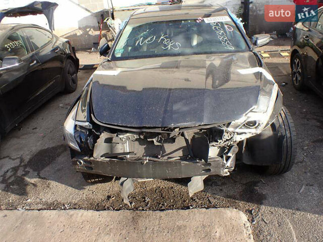 Сірий Каділак CTS, об'ємом двигуна 2 л та пробігом 80 тис. км за 5500 $, фото 9 на Automoto.ua