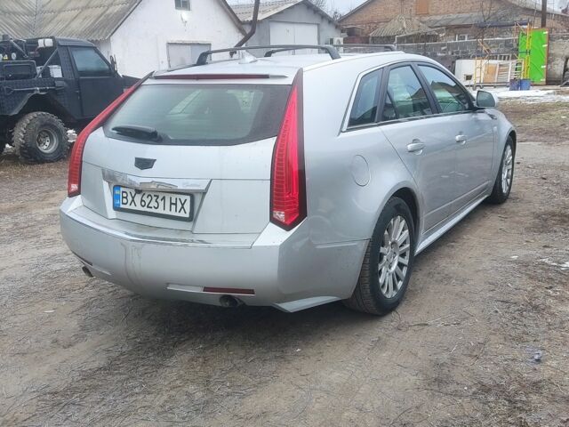 Серый Кадиллак СТС, объемом двигателя 3 л и пробегом 236 тыс. км за 10500 $, фото 4 на Automoto.ua