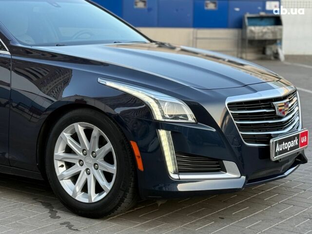 Синий Кадиллак СТС, объемом двигателя 2 л и пробегом 98 тыс. км за 13990 $, фото 3 на Automoto.ua