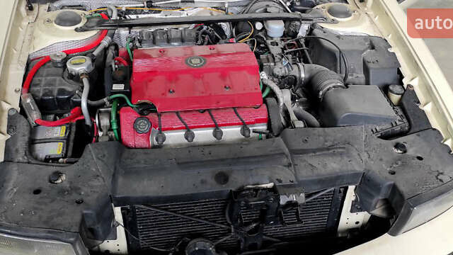 Бежевий Каділак DE Ville, об'ємом двигуна 4.6 л та пробігом 100 тис. км за 18000 $, фото 18 на Automoto.ua