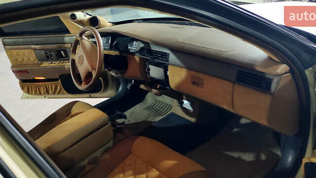 Бежевий Каділак DE Ville, об'ємом двигуна 4.6 л та пробігом 100 тис. км за 18000 $, фото 12 на Automoto.ua