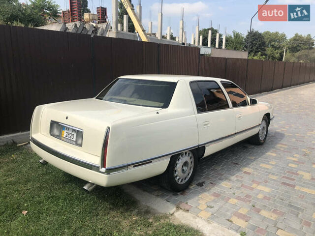 Бежевий Каділак DE Ville, об'ємом двигуна 4.6 л та пробігом 100 тис. км за 18000 $, фото 27 на Automoto.ua