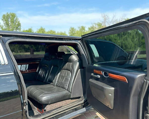 Черный Кадиллак ДеВиль, объемом двигателя 4.57 л и пробегом 150 тыс. км за 6555 $, фото 15 на Automoto.ua