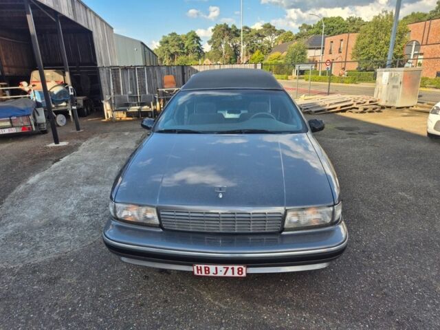 Серый Кадиллак ДеВиль, объемом двигателя 0 л и пробегом 200 тыс. км за 9000 $, фото 5 на Automoto.ua