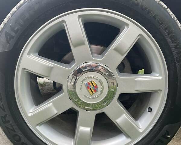 Белый Кадиллак Эскалейд, объемом двигателя 6.2 л и пробегом 239 тыс. км за 34900 $, фото 77 на Automoto.ua