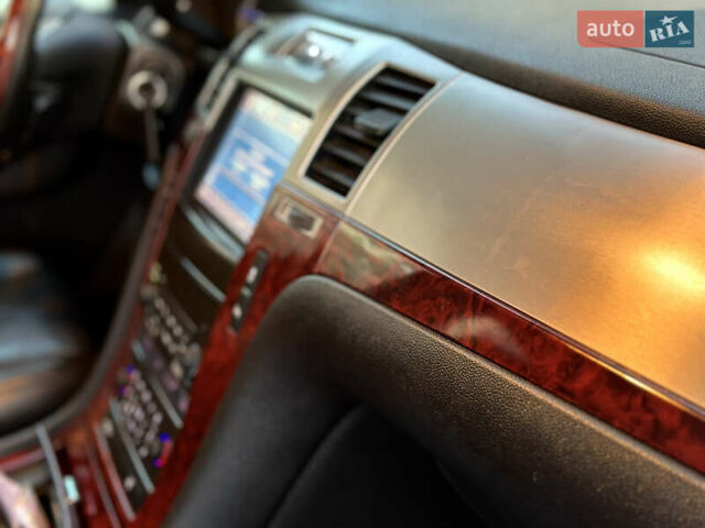 Белый Кадиллак Эскалейд, объемом двигателя 6.2 л и пробегом 220 тыс. км за 28999 $, фото 38 на Automoto.ua