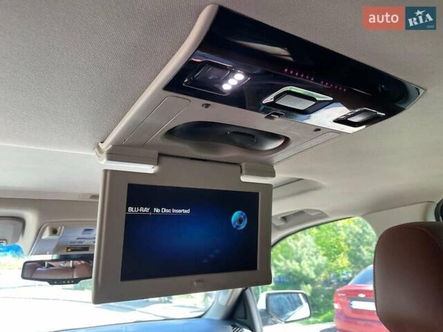 Белый Кадиллак Эскалейд, объемом двигателя 6.2 л и пробегом 120 тыс. км за 36740 $, фото 25 на Automoto.ua