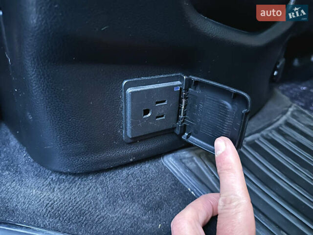 Белый Кадиллак Эскалейд, объемом двигателя 6.2 л и пробегом 125 тыс. км за 45999 $, фото 52 на Automoto.ua