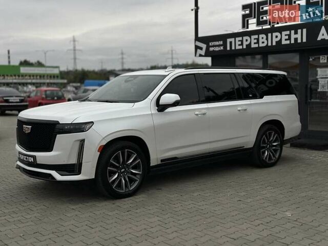 Каділак Ескалейд 2021 у Чернівцях на Automoto.ua Білий Каділак Ескалейд, об'ємом двигуна 6.16 л та пробігом 54 тис. км за 115000 $, фото 2 на Automoto.ua