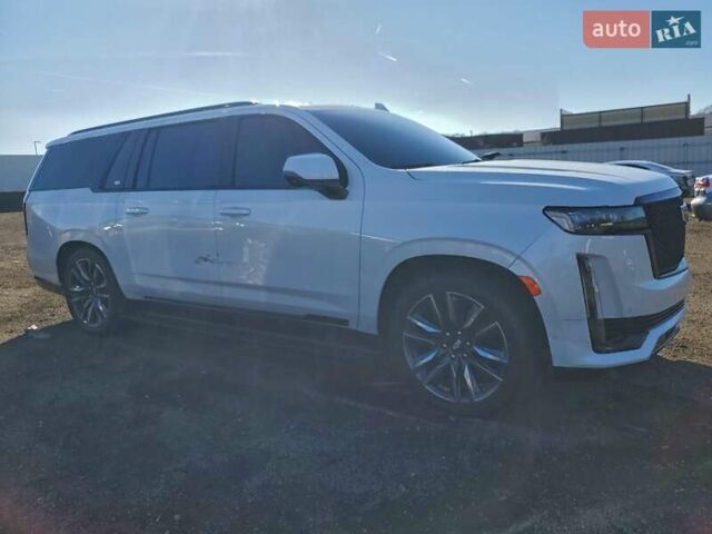 Белый Кадиллак Эскалейд, объемом двигателя 3 л и пробегом 42 тыс. км за 30000 $, фото 3 на Automoto.ua