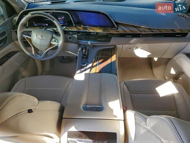 Белый Кадиллак Эскалейд, объемом двигателя 3 л и пробегом 42 тыс. км за 30000 $, фото 7 на Automoto.ua