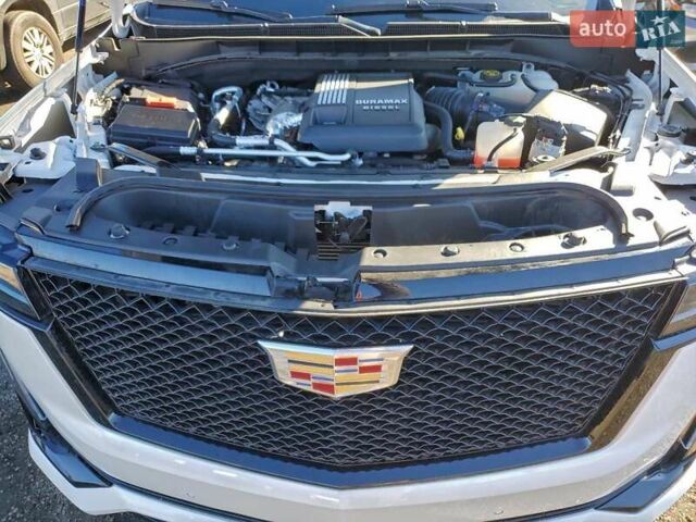 Белый Кадиллак Эскалейд, объемом двигателя 3 л и пробегом 42 тыс. км за 30000 $, фото 11 на Automoto.ua