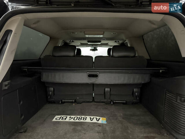 Чорний Каділак Ескалейд, об'ємом двигуна 6.2 л та пробігом 250 тис. км за 14000 $, фото 14 на Automoto.ua