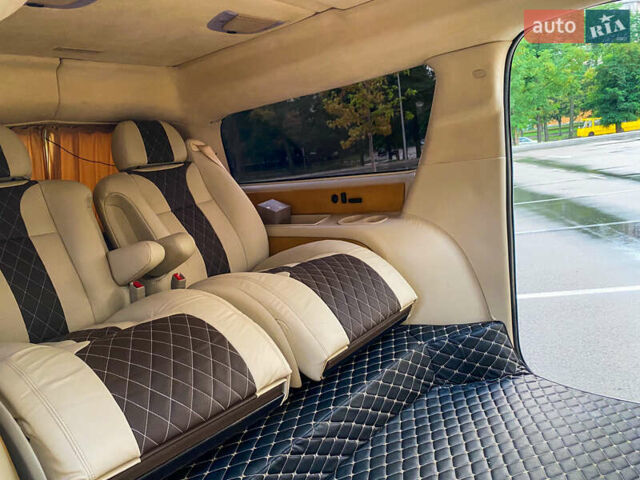 Черный Кадиллак Эскалейд, объемом двигателя 6.2 л и пробегом 180 тыс. км за 46830 $, фото 9 на Automoto.ua