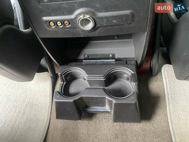 Кадиллак Эскалейд 2008 в Днепре (Днепропетровске) на Automoto.ua Черный Кадиллак Эскалейд, объемом двигателя 6 л и пробегом 154 тыс. км за 20000 $, фото 25 на Automoto.ua