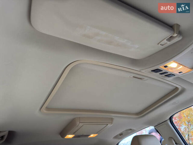 Кадиллак Эскалейд 2008 в Виннице на Automoto.ua Черный Кадиллак Эскалейд, объемом двигателя 6.2 л и пробегом 250 тыс. км за 15950 $, фото 18 на Automoto.ua