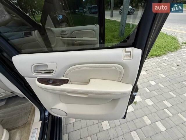 Черный Кадиллак Эскалейд, объемом двигателя 6.2 л и пробегом 170 тыс. км за 23900 $, фото 119 на Automoto.ua
