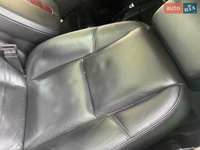 Кадиллак Эскалейд 2008 в Днепре (Днепропетровске) на Automoto.ua Черный Кадиллак Эскалейд, объемом двигателя 6 л и пробегом 154 тыс. км за 20000 $, фото 23 на Automoto.ua