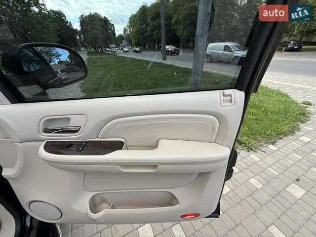 Черный Кадиллак Эскалейд, объемом двигателя 6.2 л и пробегом 170 тыс. км за 23900 $, фото 97 на Automoto.ua