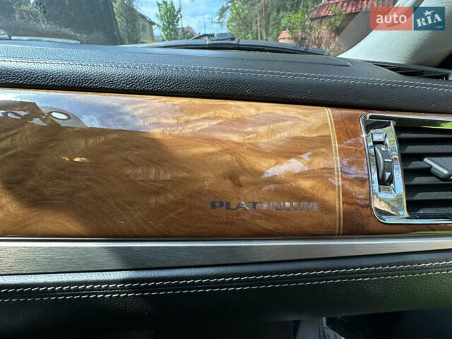 Кадиллак Эскалейд 2013 в Львове на Automoto.ua Черный Кадиллак Эскалейд, объемом двигателя 6.18 л и пробегом 300 тыс. км за 19500 $, фото 21 на Automoto.ua