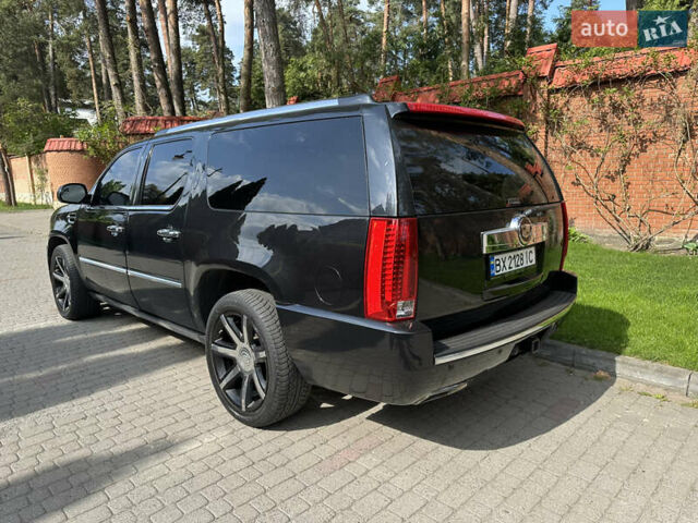 Кадиллак Эскалейд 2013 в Львове на Automoto.ua Черный Кадиллак Эскалейд, объемом двигателя 6.18 л и пробегом 300 тыс. км за 19500 $, фото 5 на Automoto.ua