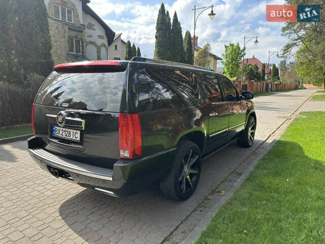 Кадиллак Эскалейд 2013 в Львове на Automoto.ua Черный Кадиллак Эскалейд, объемом двигателя 6.18 л и пробегом 300 тыс. км за 19500 $, фото 2 на Automoto.ua