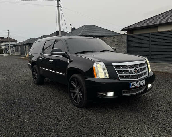 Черный Кадиллак Эскалейд, объемом двигателя 6.18 л и пробегом 231 тыс. км за 29500 $, фото 5 на Automoto.ua