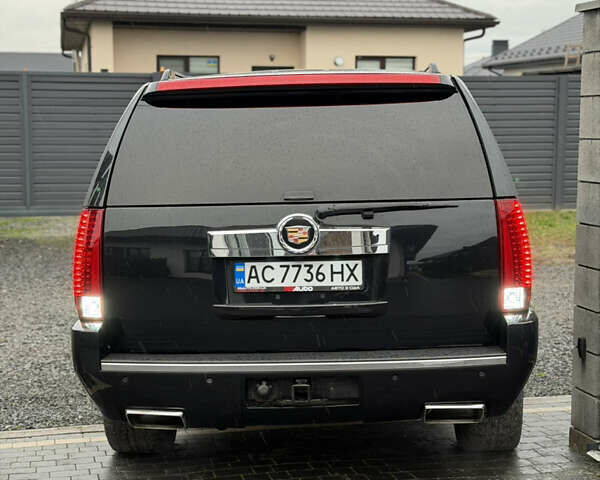 Черный Кадиллак Эскалейд, объемом двигателя 6.18 л и пробегом 231 тыс. км за 29500 $, фото 12 на Automoto.ua