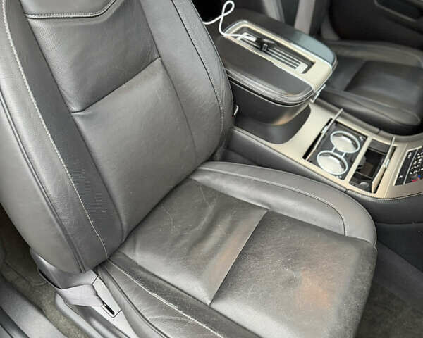 Черный Кадиллак Эскалейд, объемом двигателя 6.18 л и пробегом 231 тыс. км за 29500 $, фото 54 на Automoto.ua