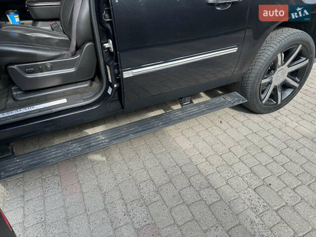 Кадиллак Эскалейд 2013 в Львове на Automoto.ua Черный Кадиллак Эскалейд, объемом двигателя 6.18 л и пробегом 300 тыс. км за 19500 $, фото 9 на Automoto.ua