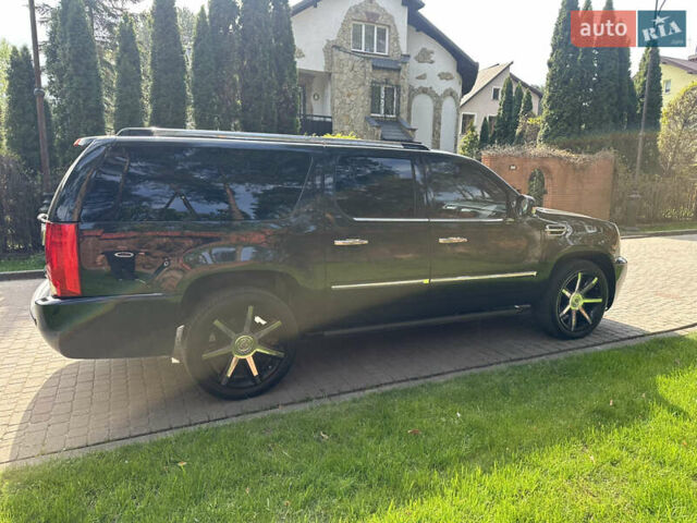 Кадиллак Эскалейд 2013 в Львове на Automoto.ua Черный Кадиллак Эскалейд, объемом двигателя 6.18 л и пробегом 300 тыс. км за 19500 $, фото 6 на Automoto.ua