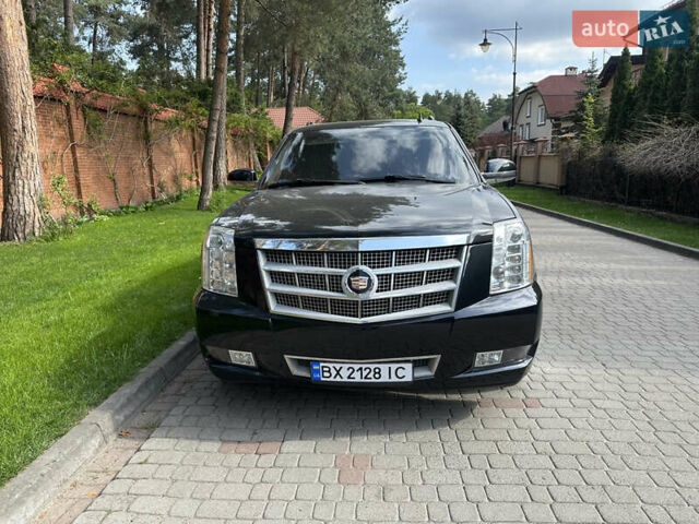 Кадиллак Эскалейд 2013 в Львове на Automoto.ua Черный Кадиллак Эскалейд, объемом двигателя 6.18 л и пробегом 300 тыс. км за 19500 $, фото 1 на Automoto.ua