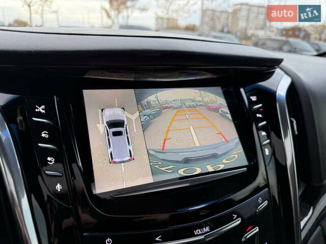 Кадиллак Эскалейд 2015 в Киеве на Automoto.ua Черный Кадиллак Эскалейд, объемом двигателя 6.16 л и пробегом 82 тыс. км за 64999 $, фото 39 на Automoto.ua