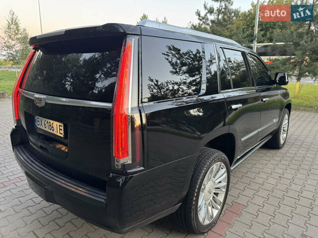 Чорний Каділак Ескалейд, об'ємом двигуна 6.2 л та пробігом 105 тис. км за 40000 $, фото 38 на Automoto.ua