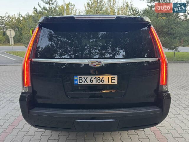 Чорний Каділак Ескалейд, об'ємом двигуна 6.2 л та пробігом 105 тис. км за 40000 $, фото 39 на Automoto.ua