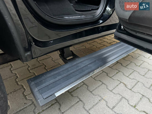 Чорний Каділак Ескалейд, об'ємом двигуна 6.2 л та пробігом 105 тис. км за 40000 $, фото 17 на Automoto.ua