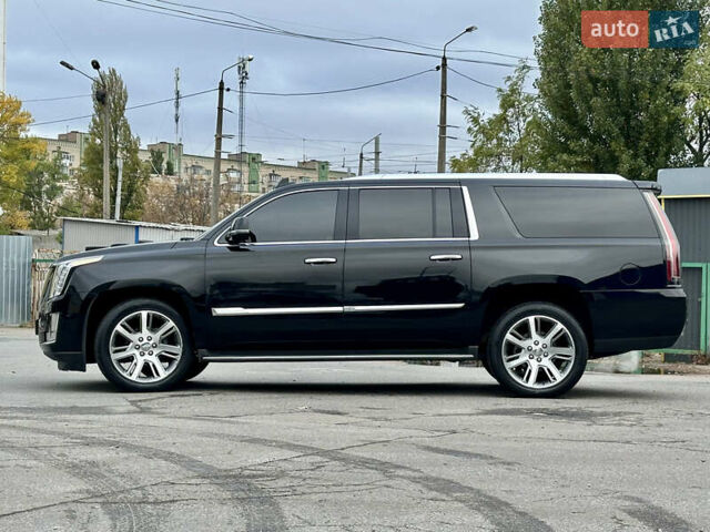 Кадиллак Эскалейд 2016 в Киеве на Automoto.ua Черный Кадиллак Эскалейд, объемом двигателя 6.16 л и пробегом 270 тыс. км за 42100 $, фото 1 на Automoto.ua