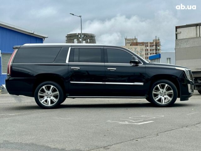 Кадиллак Эскалейд 2016 в Киеве на Automoto.ua Черный Кадиллак Эскалейд, объемом двигателя 0 л и пробегом 270 тыс. км за 42100 $, фото 5 на Automoto.ua
