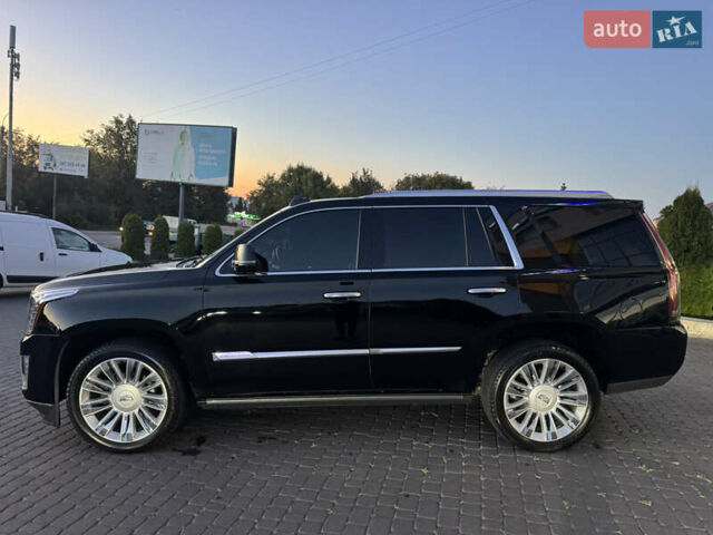 Чорний Каділак Ескалейд, об'ємом двигуна 6.2 л та пробігом 105 тис. км за 40000 $, фото 50 на Automoto.ua