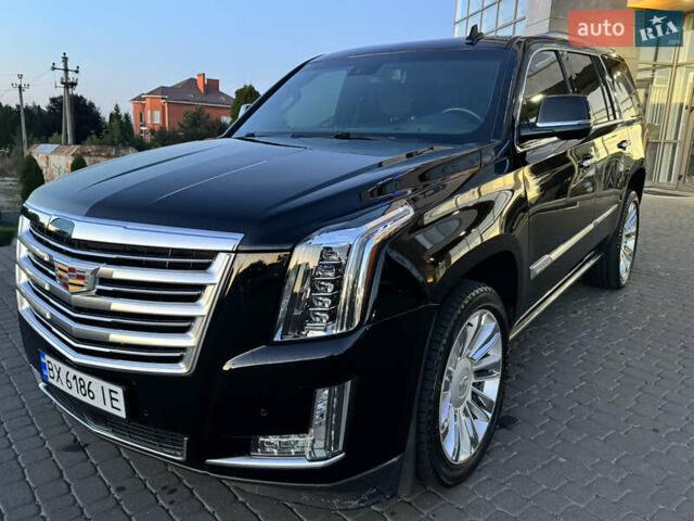 Чорний Каділак Ескалейд, об'ємом двигуна 6.2 л та пробігом 105 тис. км за 40000 $, фото 51 на Automoto.ua