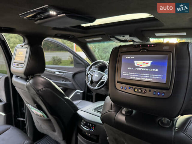 Чорний Каділак Ескалейд, об'ємом двигуна 6.2 л та пробігом 105 тис. км за 40000 $, фото 15 на Automoto.ua