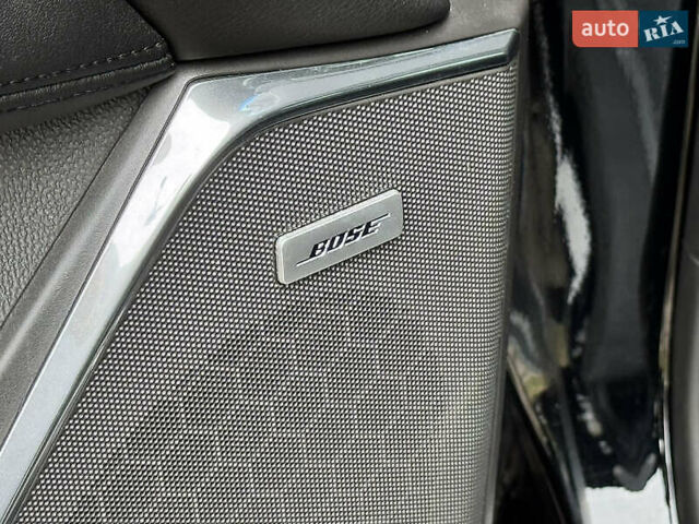 Черный Кадиллак Эскалейд, объемом двигателя 6.2 л и пробегом 270 тыс. км за 42750 $, фото 29 на Automoto.ua