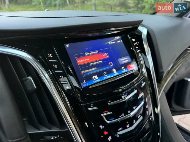 Черный Кадиллак Эскалейд, объемом двигателя 6.2 л и пробегом 98 тыс. км за 40000 $, фото 40 на Automoto.ua