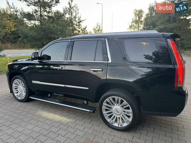 Черный Кадиллак Эскалейд, объемом двигателя 6.2 л и пробегом 98 тыс. км за 40000 $, фото 9 на Automoto.ua