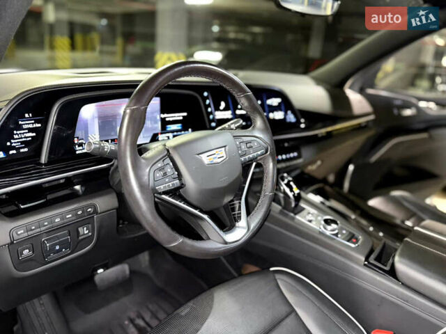 Чорний Каділак Ескалейд, об'ємом двигуна 6.16 л та пробігом 60 тис. км за 100000 $, фото 4 на Automoto.ua