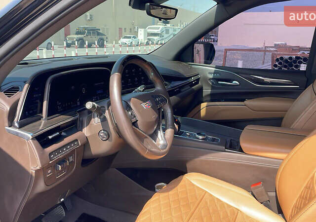 Чорний Каділак Ескалейд, об'ємом двигуна 6 л та пробігом 45 тис. км за 97000 $, фото 17 на Automoto.ua