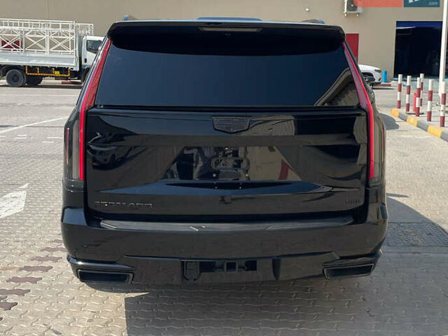 Чорний Каділак Ескалейд, об'ємом двигуна 6 л та пробігом 45 тис. км за 97000 $, фото 5 на Automoto.ua